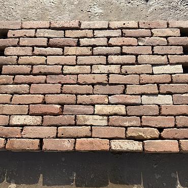 V108, Oude Gebakken klinkers, Dikformaat, Rood-Bruin