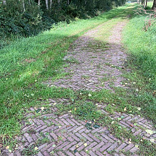Wach, Gebakken Klinkers, Waalformaat rood-bruin