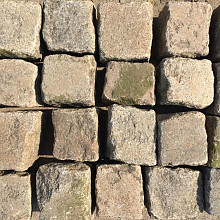 V10, Natuursteen, Zweeds Graniet genuanceerd